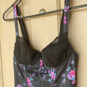 Victoria’s Secret xs black silky lingerie with underwire cups sexy, valentine